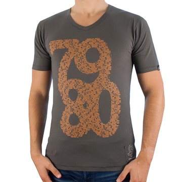 Toon details van Pouchain - 79-80 V-neck T-shirt - Grijs Afbeeldingen van Pouchain - 79-80 V-neck T-shirt - Grijs