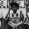 Afbeeldingen van FC Nantes Retro Voetbalshirt 1994-1995 + Karembeu 10