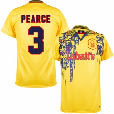 Nottingham Forest Retro Shirt Uit 1995-1997 + Pearce 3 afbeelding